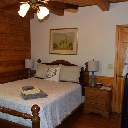 Creekside Paradise Bed And Breakfast Robbinsville Εξωτερικό φωτογραφία