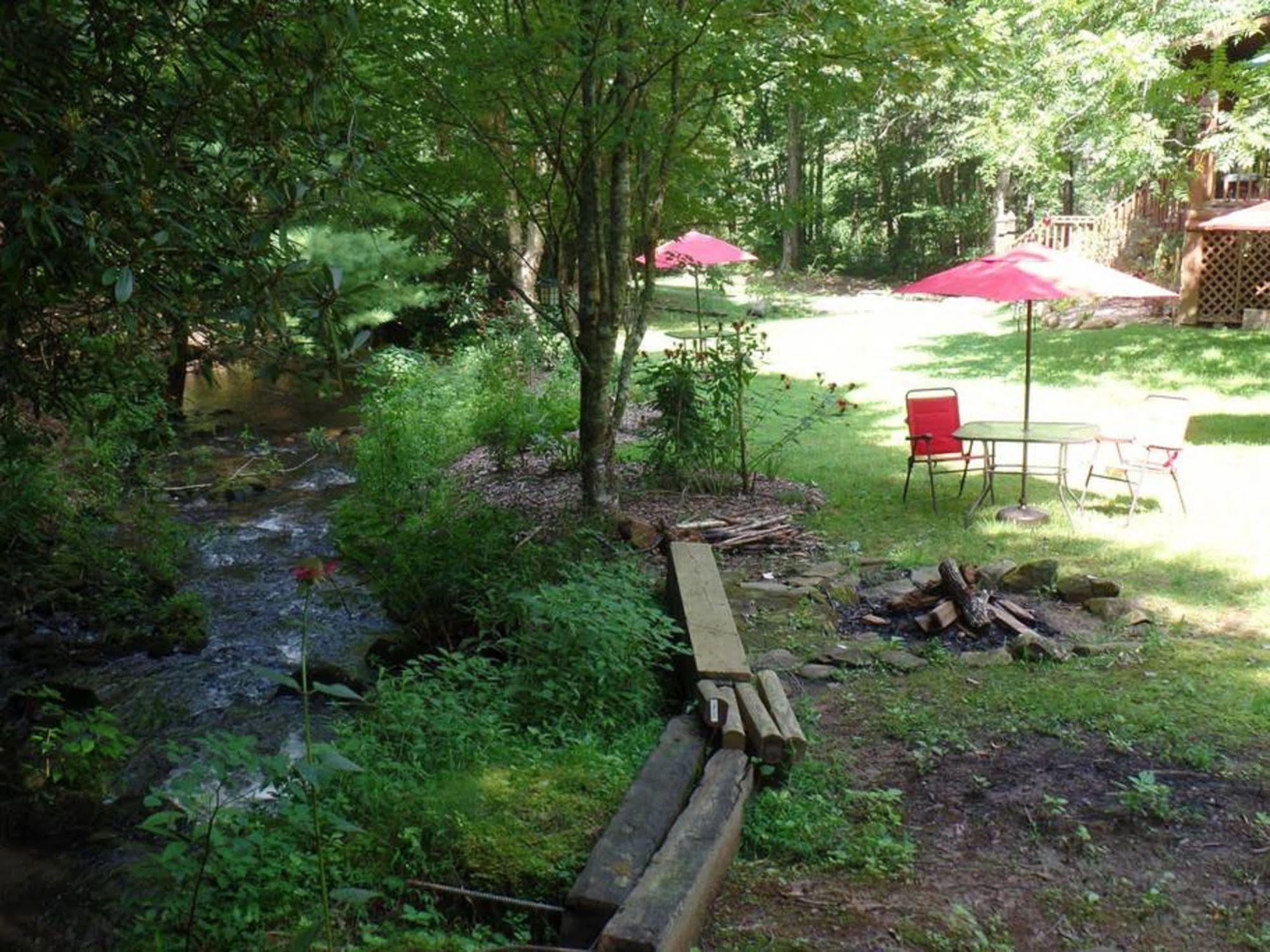 Creekside Paradise Bed And Breakfast Robbinsville Εξωτερικό φωτογραφία